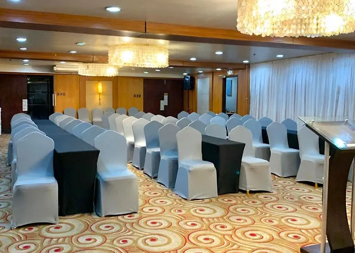 Goldberry & Mactan Hotel 3*