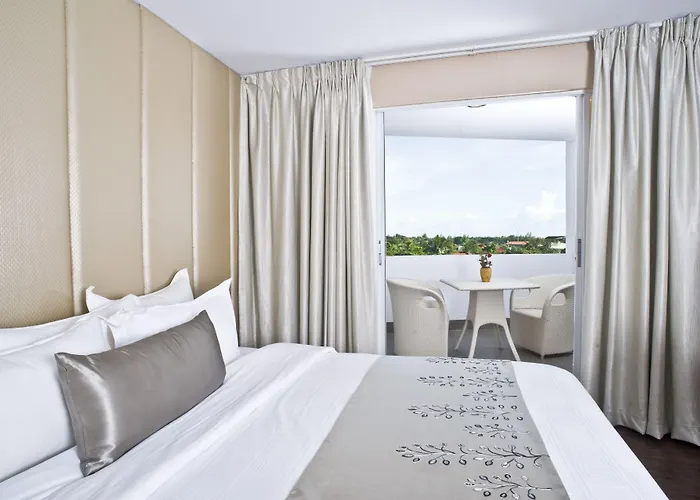 Goldberry & Mactan 3*