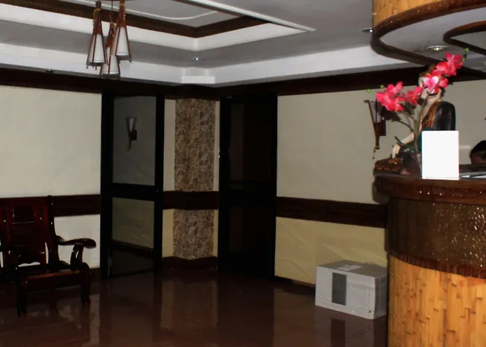 Hotel Goldberry & Mactan Lapu-Lapu City