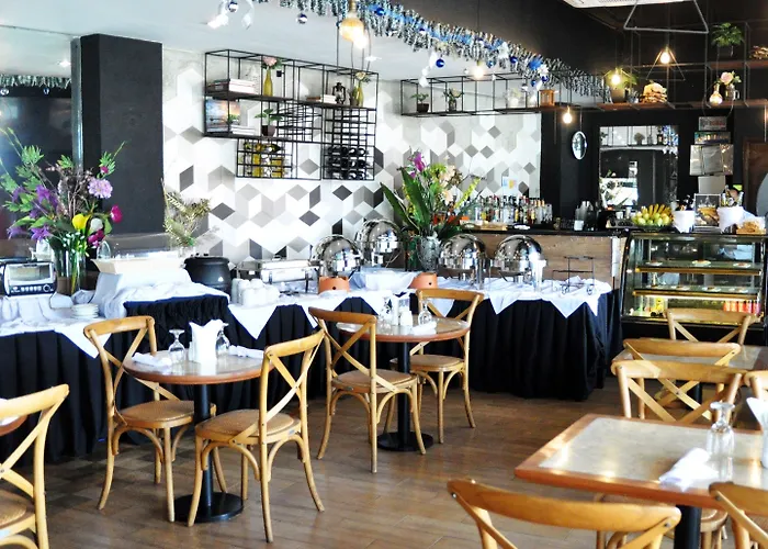 Hotel Goldberry & Mactan Lapu-Lapu City