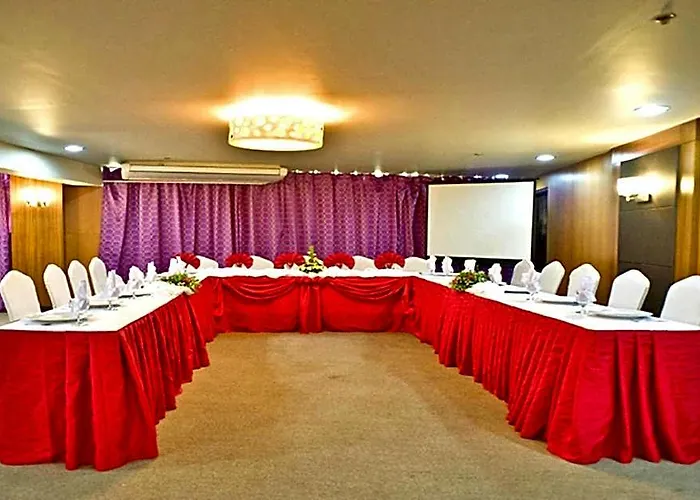 Goldberry & Mactan 3*