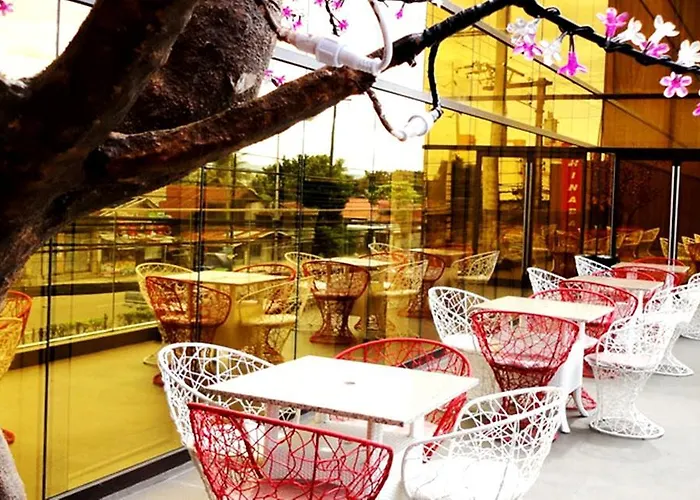 Hotel Goldberry & Mactan Lapu-Lapu City